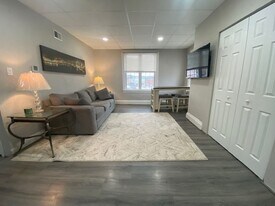 223 4th St in Irwin, PA - Building Photo