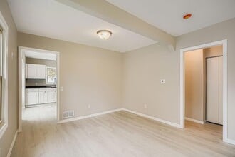 4643 Emerson Ave N in Minneapolis, MN - Building Photo - Building Photo