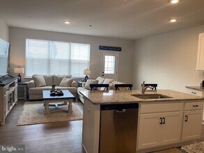 6 N 8th St in Perkasie, PA - Building Photo - Building Photo