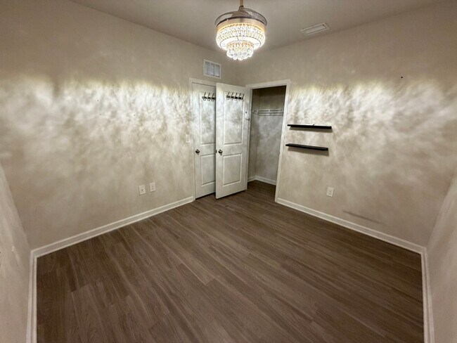 327 Raspberry Rd in Fort Pierce, FL - Building Photo - Building Photo