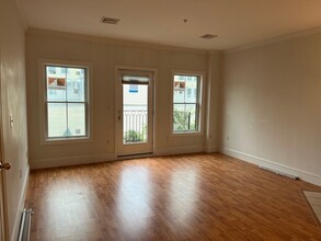 426 Mt Hope St-Unit -412 in North Attleboro, MA - Building Photo - Building Photo