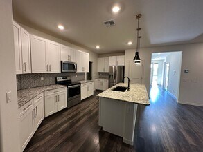 17338 W Molly Ln in Surprise, AZ - Building Photo - Building Photo