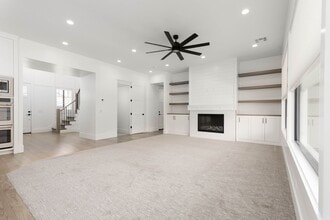 308 S Water Crse Dr in Washington, UT - Building Photo - Building Photo