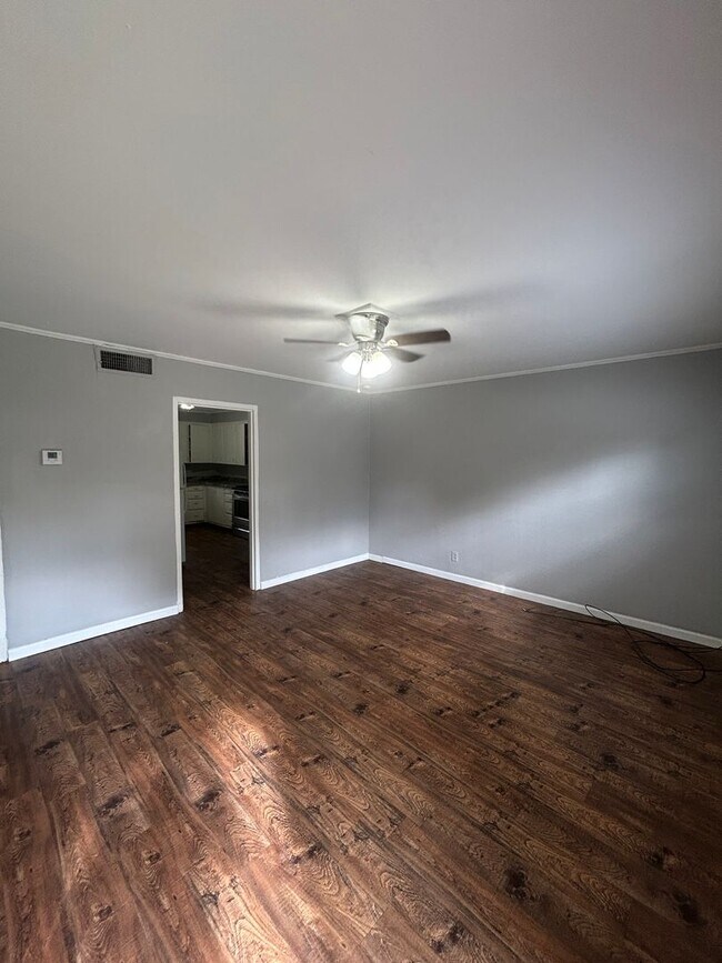 400 Dyer St-Unit -400 Dyer B in Springdale, AR - Building Photo - Building Photo