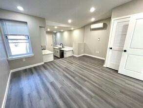 2227 W Thompson St in Philadelphia, PA - Building Photo - Building Photo