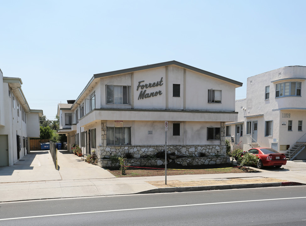 11822 Venice Blvd in Los Angeles, CA - Building Photo