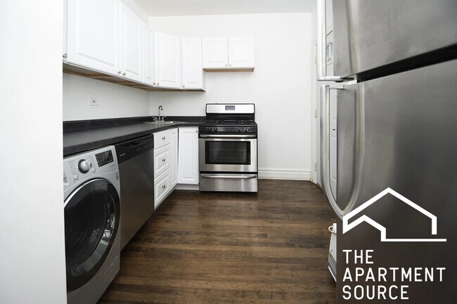3703 N Hoyne Ave in Chicago, IL - Building Photo - Building Photo
