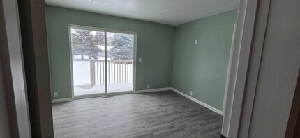 235 Main St in Marinette, WI - Building Photo - Building Photo