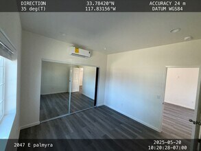 2047 E Palmyra Ave, Unit 2049 E Pamyra in Orange, CA - Foto de edificio - Building Photo