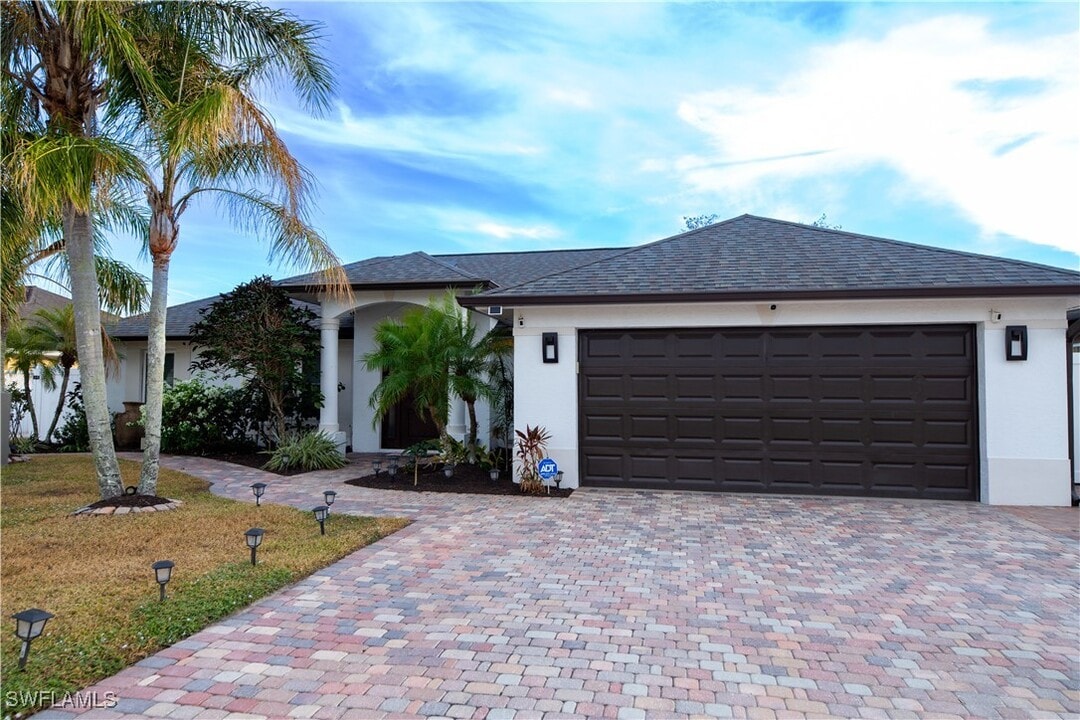 10856 Sea Coral Ct in Bonita Springs, FL - Building Photo