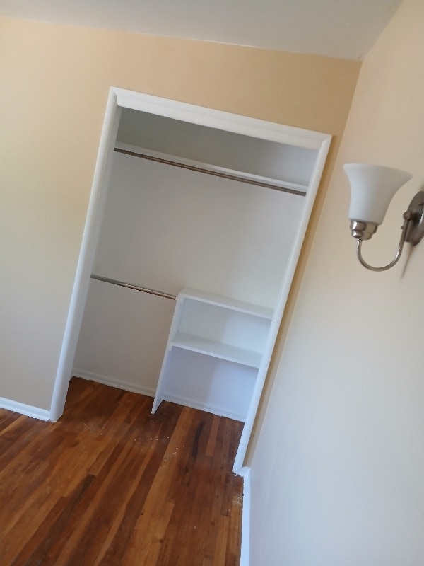 property at 674 E 675 N