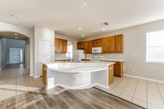 2337 125th Dr E in Parrish, FL - Building Photo - Building Photo