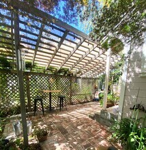 834 Kipling St in Palo Alto, CA - Building Photo - Building Photo