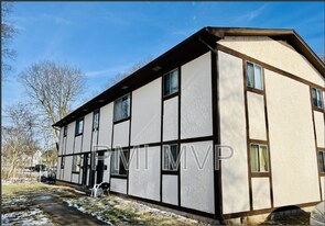 828 Whitethorne Ave in Columbus, OH - Building Photo