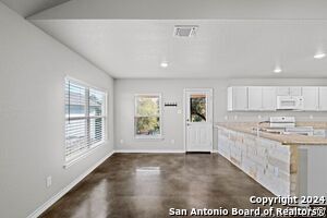 1050 Lavaca in Canyon Lake, TX - Building Photo - Building Photo