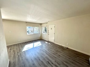 166 Bryant St in Palo Alto, CA - Building Photo - Building Photo