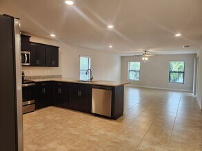 2210 NE 23rd Pl in Cape Coral, FL - Building Photo - Building Photo