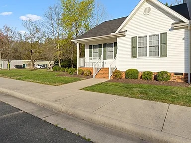 1159 Settlers Landing Dr in Tappahannock, VA - Building Photo - Building Photo