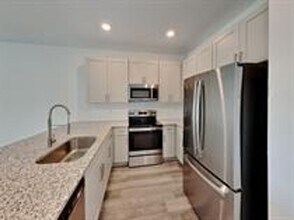 24501 Zephyr Ct in Port Charlotte, FL - Building Photo - Building Photo