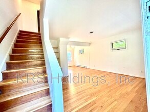 252 Old Lynchburg Rd in Charlottesville, VA - Building Photo - Building Photo