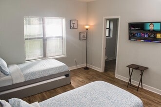 13321 Lake Breeze Ln in Willis, TX - Building Photo - Building Photo