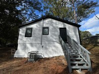 622 Frank Hall Jr St in West Point, GA - Building Photo - Building Photo