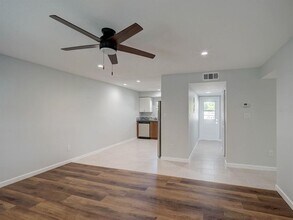 1007 Sumner Blvd in Safety Harbor, FL - Building Photo - Building Photo