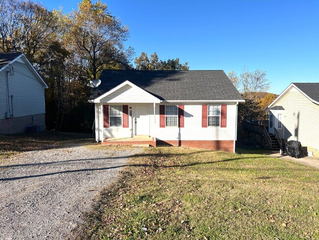 2404 N Ford St in Clarksville, TN - Building Photo - Building Photo