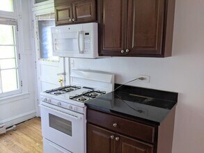 905 Elmwood Ave in Evanston, IL - Building Photo - Building Photo