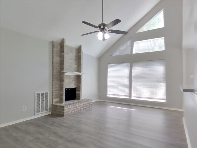 19631 Coppervine Ln in Houston, TX - Building Photo - Building Photo