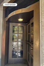 45 W 81st St in New York, NY - Building Photo - Building Photo