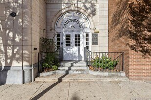 124 Temple St in New Haven, CT - Building Photo