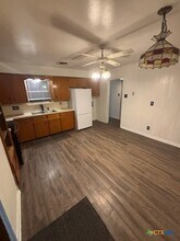 621 Bishop Dr in Killeen, TX - Building Photo - Building Photo