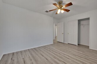 4631 Granite Shoals in San Antonio, TX - Building Photo - Building Photo