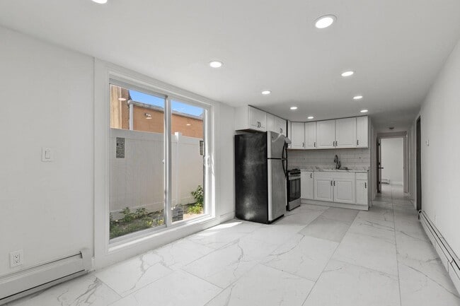 61 Minnesota Ave in Long Beach, NY - Building Photo - Building Photo