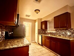 9610 Crail Dr in Spring, TX - Building Photo - Building Photo