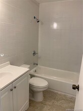 133 SE 2nd Ave-Unit -W in Hallandale Beach, FL - Building Photo - Building Photo