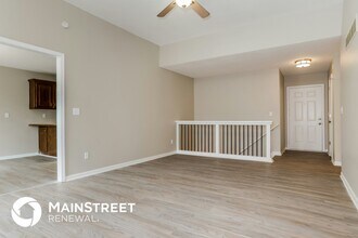 9821 W 51st St in Shawnee, KS - Building Photo - Building Photo