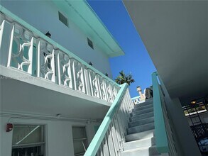 421 NE 68th St in Miami, FL - Building Photo - Building Photo