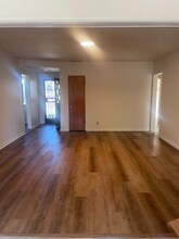 10672 Linden Ave in Bloomington, CA - Building Photo - Building Photo