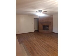 10 NW 58th St in Lawton, OK - Building Photo - Building Photo
