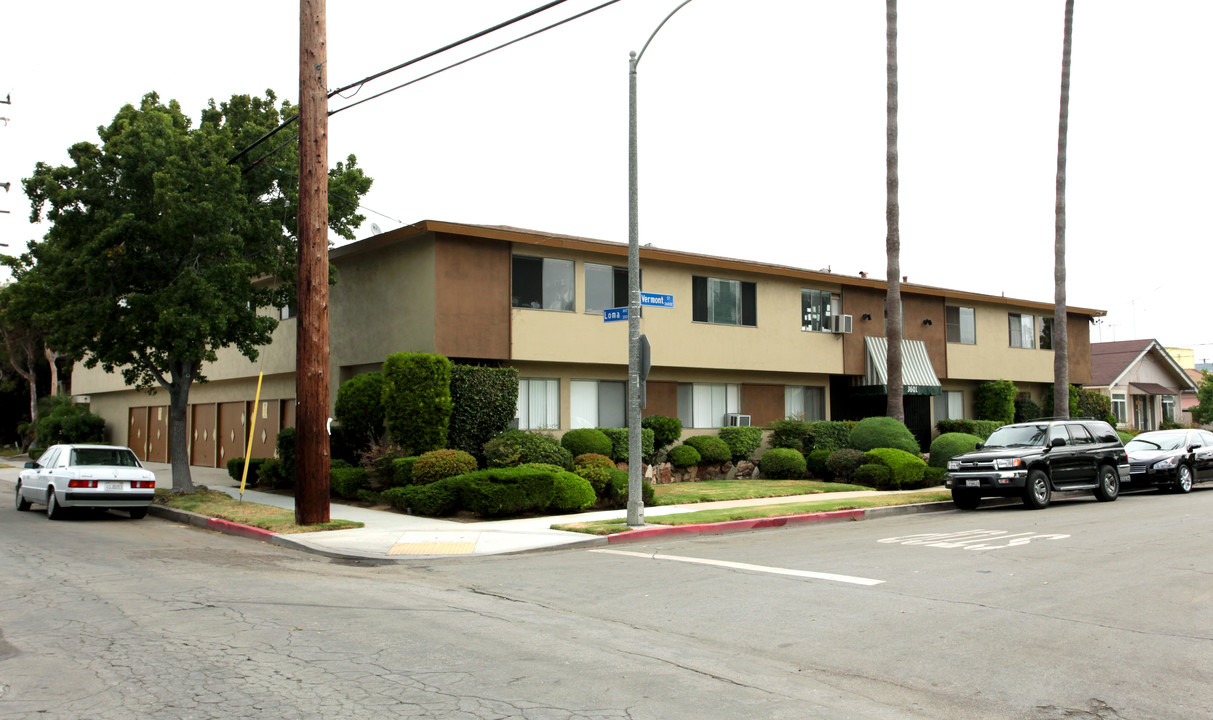 3601 E Vermont St in Long Beach, CA - Building Photo