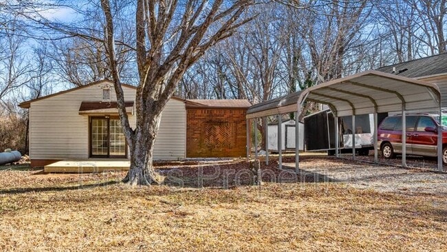 3134 Dillon Rd in Jamestown, NC - Building Photo - Building Photo