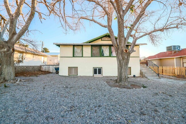 663 Avenue C, Unit 663 Avenue C #B in Boulder City, NV - Building Photo - Building Photo