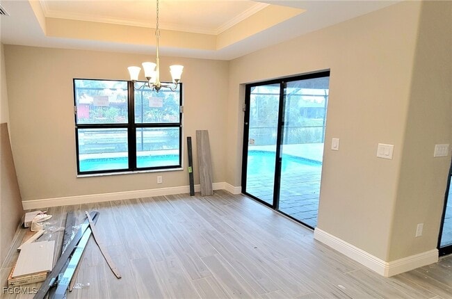 303 SE 14th St