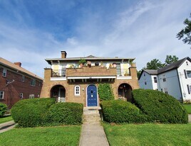 6224 Kennedy Ave, Unit 2 in Cincinnati, OH - Building Photo