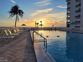 7400 Estero Blvd in Fort Myers Beach, FL - Building Photo