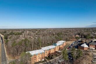 Maple Woods in Richmond, VA - Building Photo - Building Photo