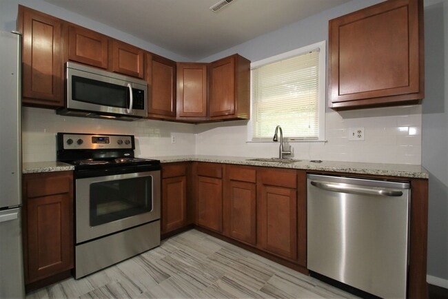 39 High Top Cir in Hamden, CT - Building Photo - Building Photo