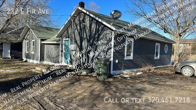 232 E Fir Ave in Fergus Falls, MN - Building Photo - Building Photo